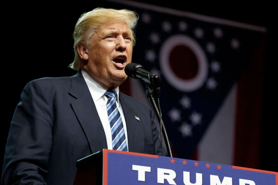 Trump, Clinton Respond to Manhattan Explosion