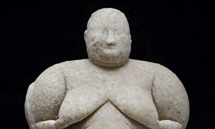 8,000-Year-Old Female Figurine Uncovered in Central Turkey