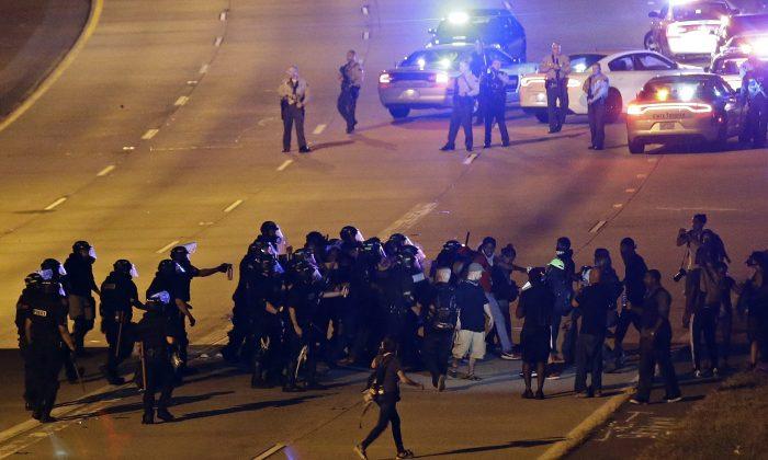 Charlotte Stays Largely Peaceful During 3rd Night of Protest