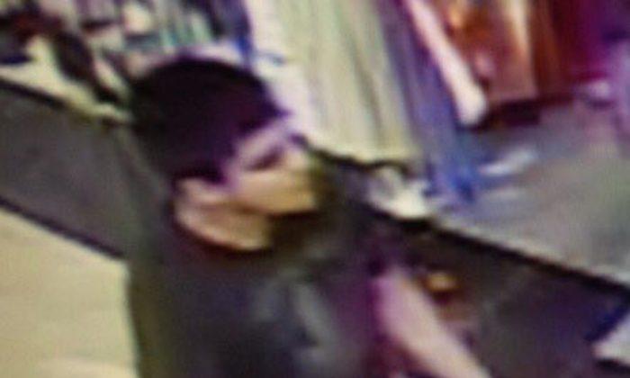 Police Hunt Gunman Who Killed 5 at Washington State Mall