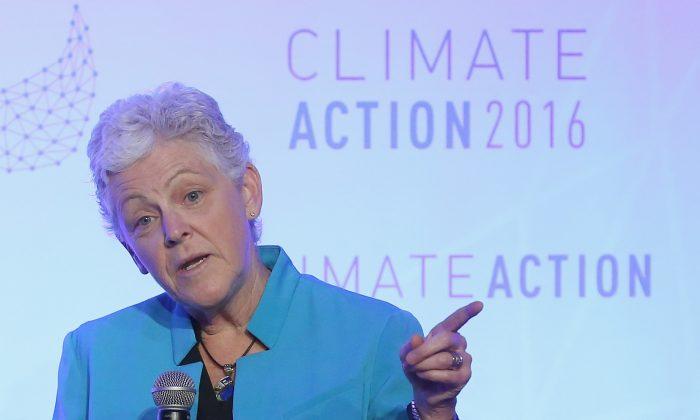 Top Climate Adviser Gina McCarthy Leaving White House, John Podesta Joining