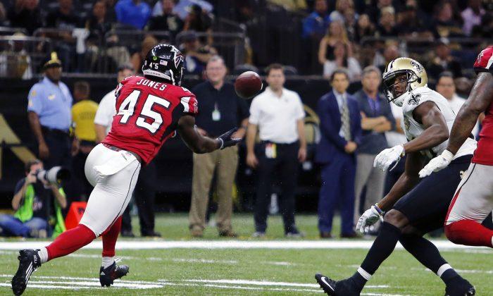 Falcons Offense Keeps Building Steam in 45–32 Win vs. Saints