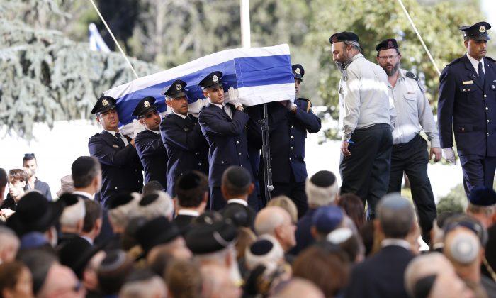 Israelis, World Leaders Gather for Peres Funeral