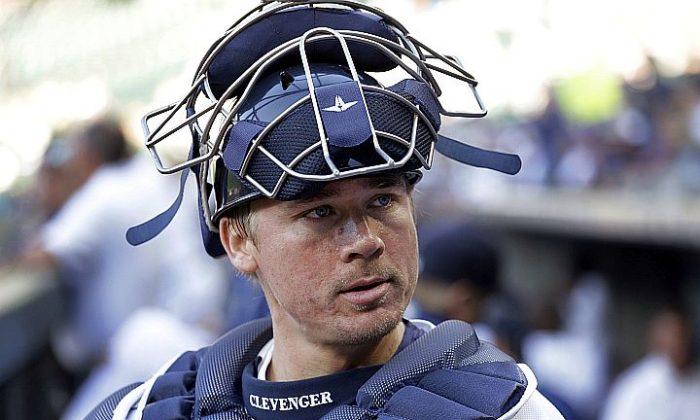 Mariners Suspend Steve Clevenger Without Pay for Rest of Season