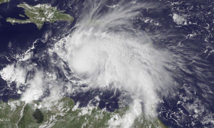 Powerful Hurricane Matthew Threatens Haiti, Jamaica, Cuba