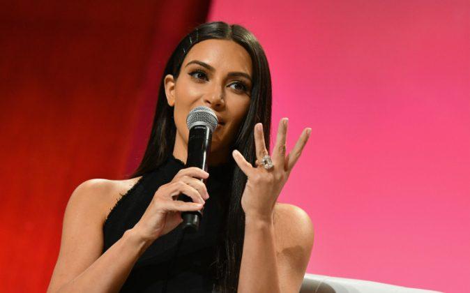 Kim Kardashian Studying to Become a Lawyer, Sets Goal to Take Bar Exam in 2022