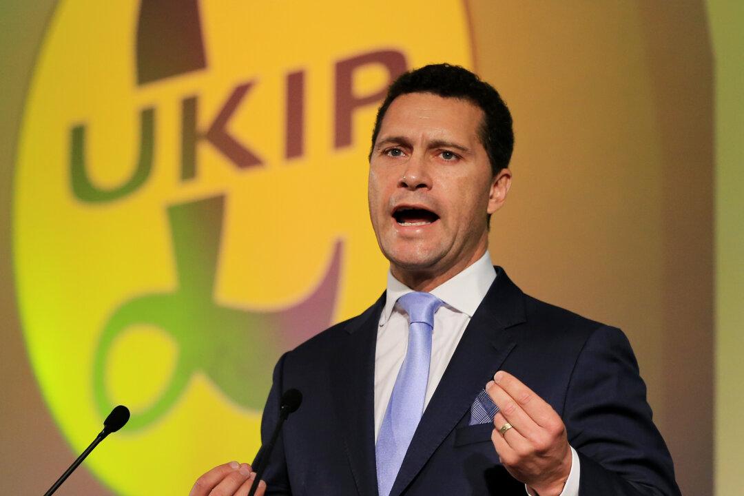 Mass Immigration is ‘Impacting Social Fabric’ of Britain, Says Expert