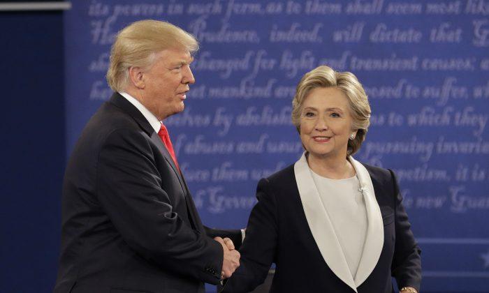 Trump and Clinton Meet in Tense Second Presidential Debate