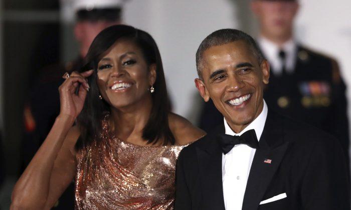 First Lady Draped in Versace at Final White House Dinner