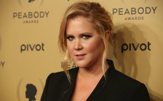 Amy Schumer ‘Apologizes’ to Tampa Trump Supporters