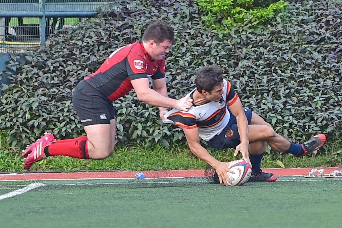 Cricketers Stump Valley on Their Own Turf