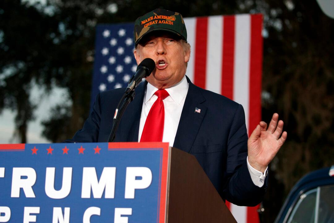 Trump ‘Thanks’ Anthony Weiner Over FBI Email Revelations