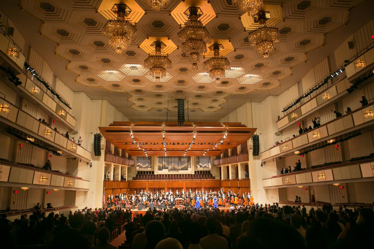 Shen Yun Symphony Orchestra Touches Washington Audience