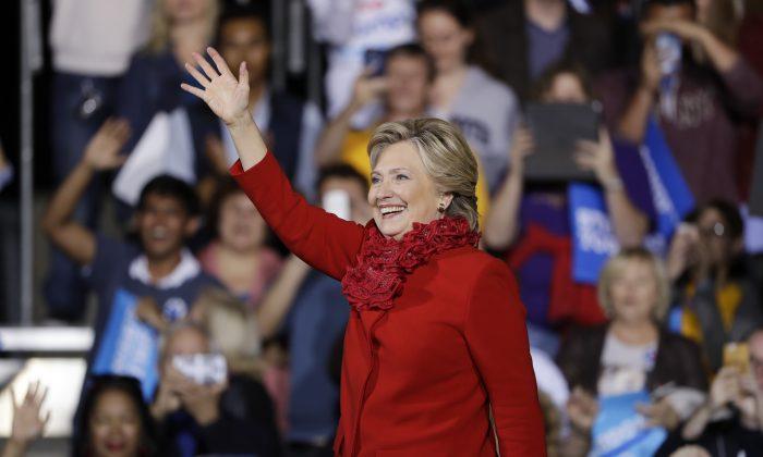 Race Tightening, Clinton Relies on Firewall of Support