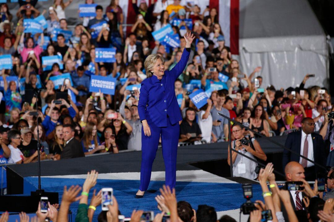 Illinois Electors Cast Their 20 Votes for Hillary Clinton