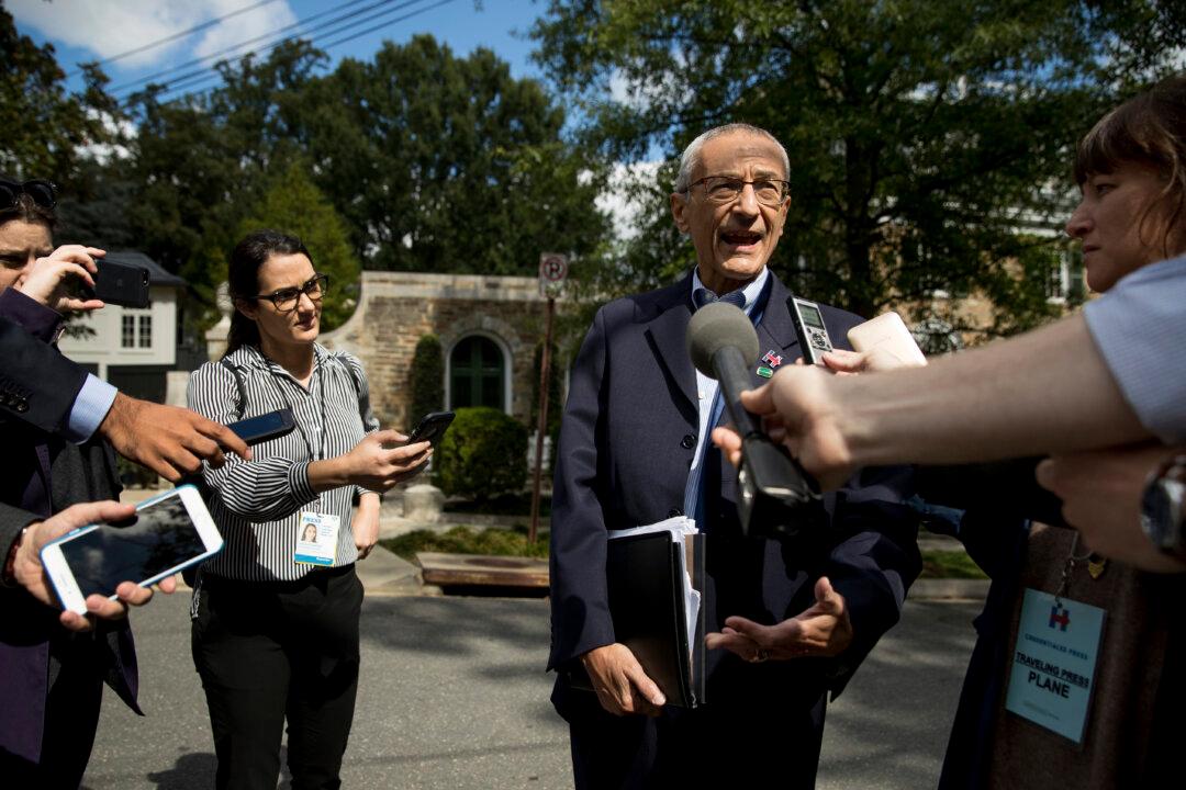 What Podesta’s Emails Showed Us About the State of Political Journalism