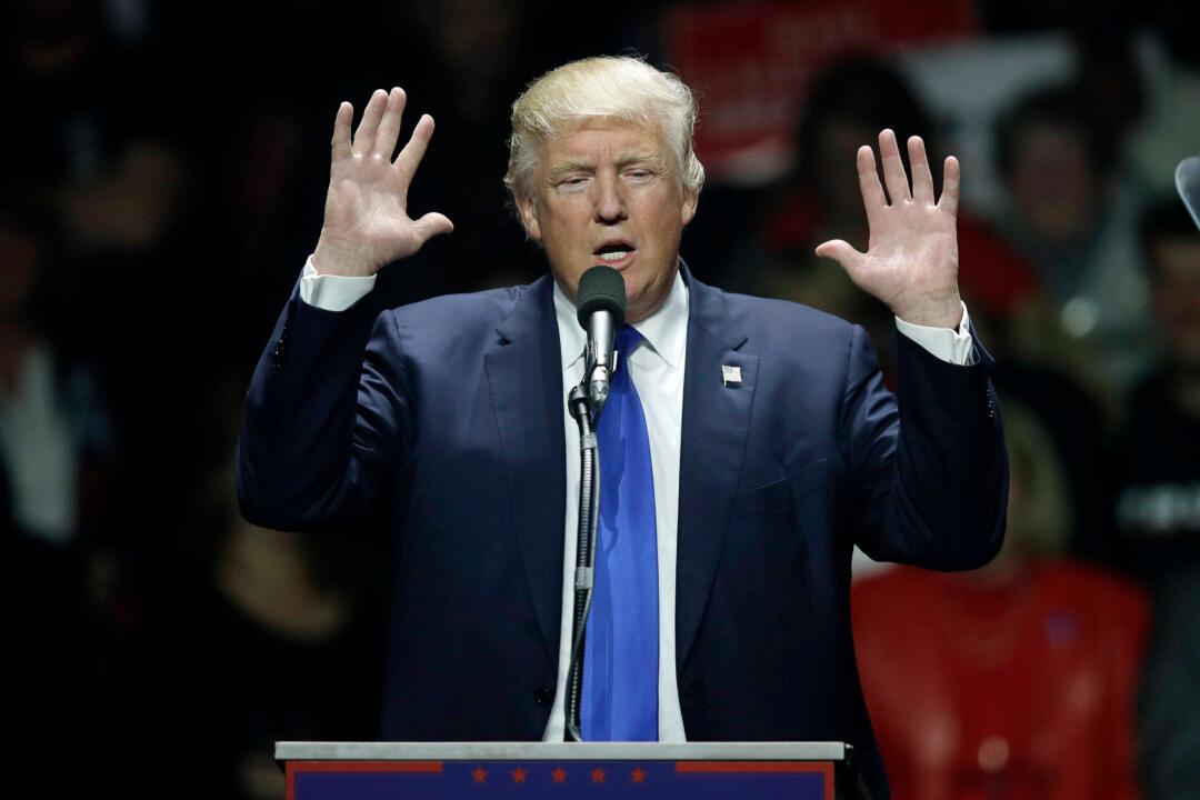 Trump on Twitter: Ford Won’t Move Lincoln Assembly to Mexico