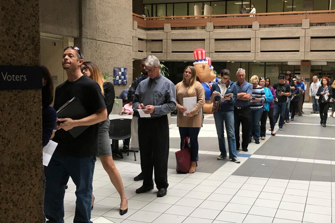 Nearly 1 Million Registered California Voters Are Ineligible, Nonpartisan Group Says