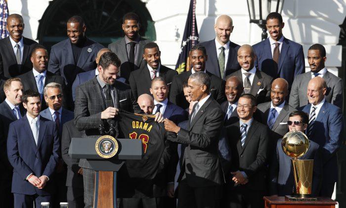 Obama Honors NBA Champion Cleveland Cavaliers