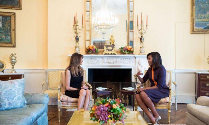 Melania Trump, Michelle Obama Meet in the White House