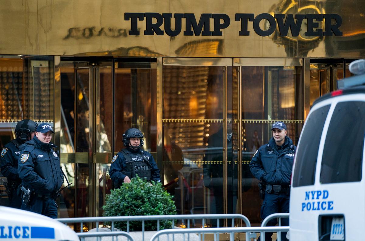 Small Fire at Trump Hotel Tower in Manhattan Is Extinguished