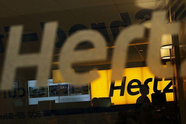 A Hertz car rental agency stands in Manhattan, New York on June 30, 2016. (Spencer Platt/Getty Images)