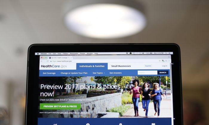 Trump’s Path on Health Care Law Intersects With Obamacare Lawsuit