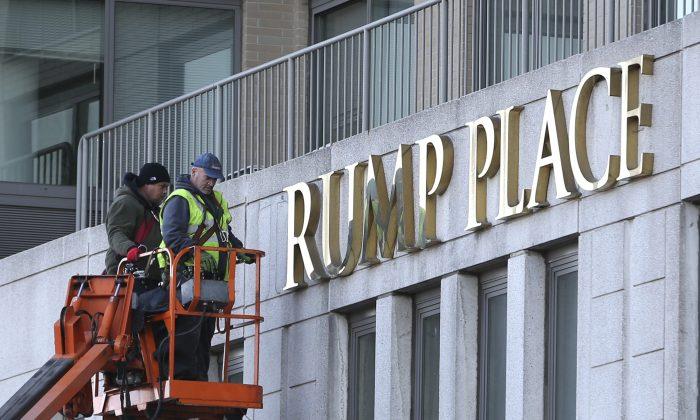 Workers Pry Gold ‘Trump Place’ Name Off Apartment Buildings