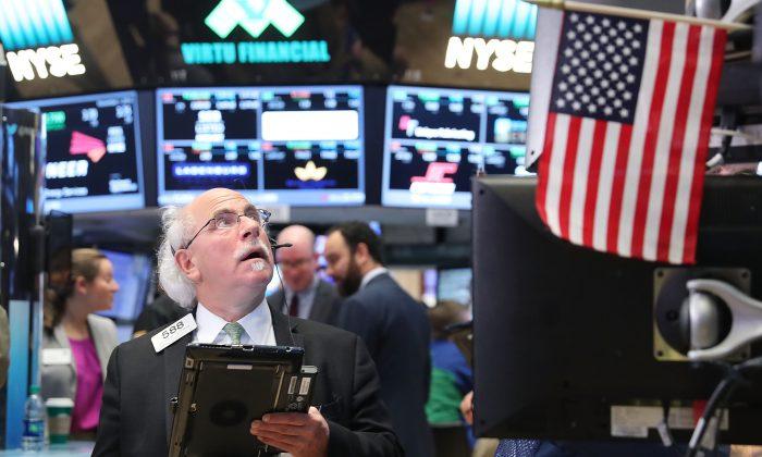 Trump’s Victory Boosts Wall Street