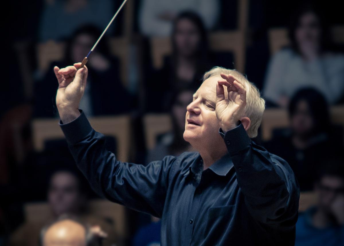 Leonard Slatkin Asks Musicians, Listeners to Reclaim Our Individuality