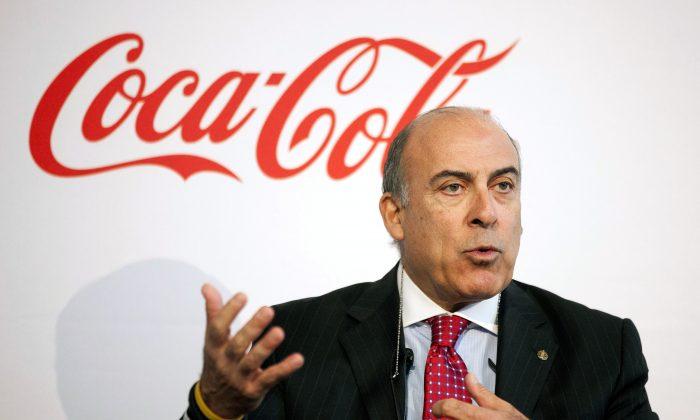 Coca-Cola CEO Muhtar Kent to Step Down Next Year
