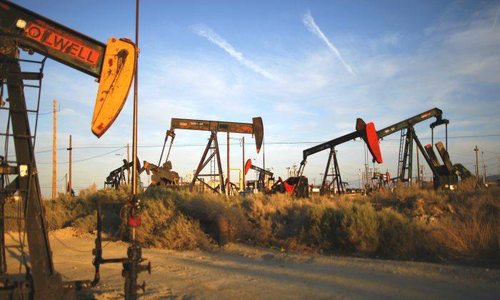 California Governor Orders Fracking Phase-Out by 2024