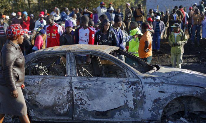 More Than 30 Dead as Tanker Rams Into Vehicles on Kenya Road