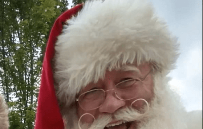 Terminally Ill 5-Year-Old Boy Dies in Santa’s Arms