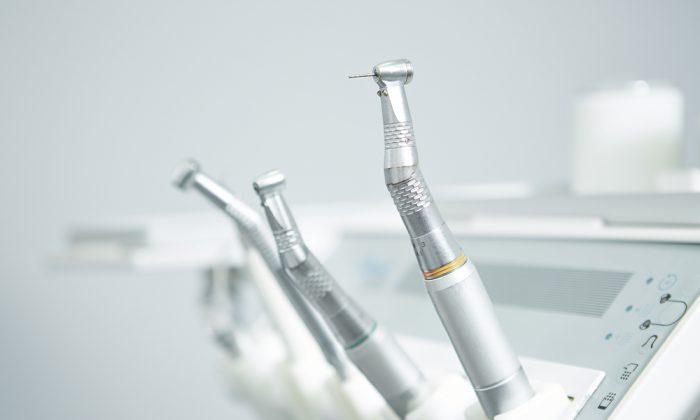 Police: Fake Florida Dentist Pulled 10 Teeth, Made Dentures