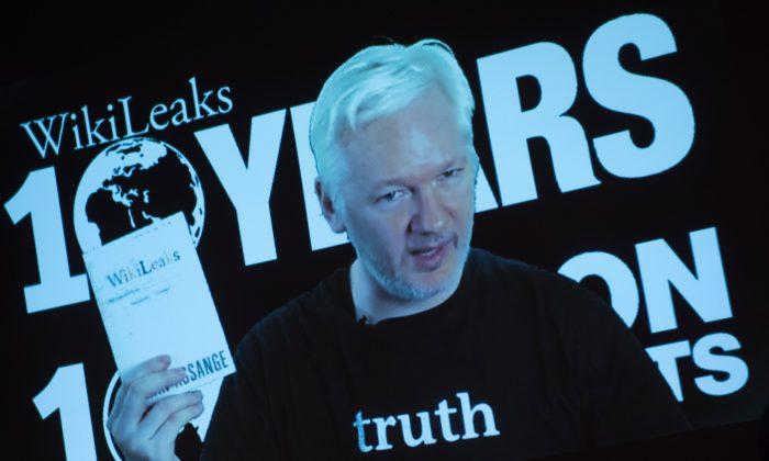 WikiLeaks ‘Operative’ Craig Murray Says Clinton Emails Came From Democratic Source, Not Russians