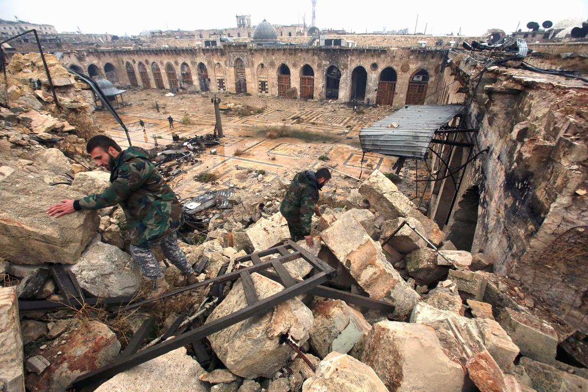 Rebels’ Last Moments in War-Torn Aleppo
