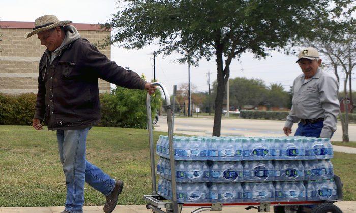 Texas City’s Water Deemed Unsafe Due to Chemical Leak