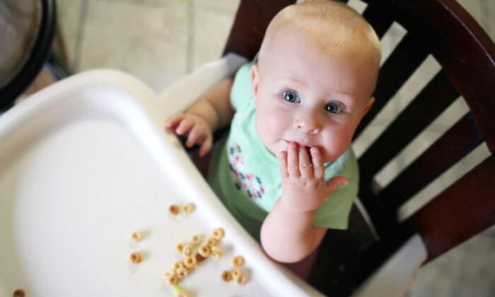 Parents Falsely Believe Baby Foods Are Tightly Regulated