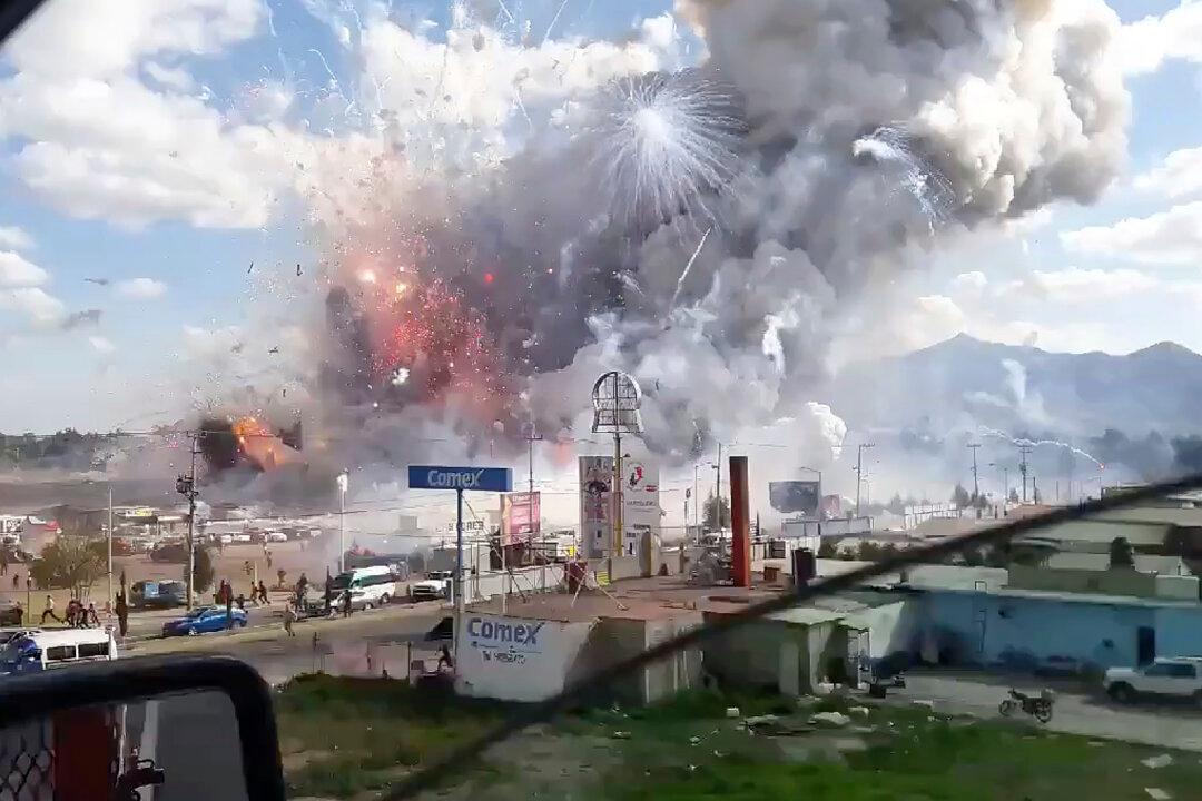 Deadly Mexico Fireworks Blast Hit Market Packed for Holidays