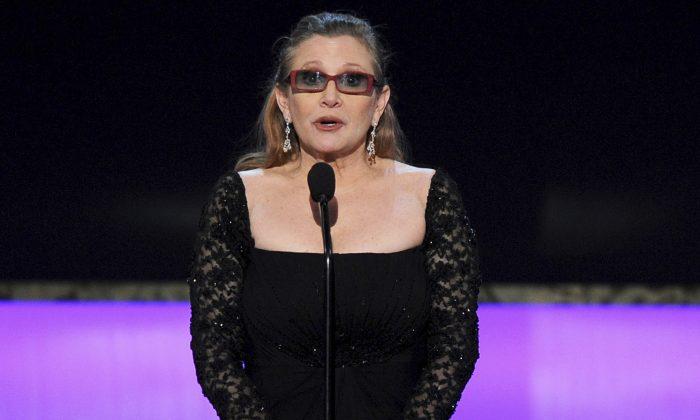 Mark Hamill, Harrison Ford Respond to Carrie Fisher Heart Attack