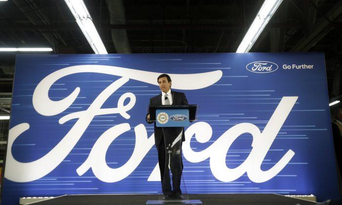 Ford Cancels Plan to Build New Mexican Plant, Adds US Jobs