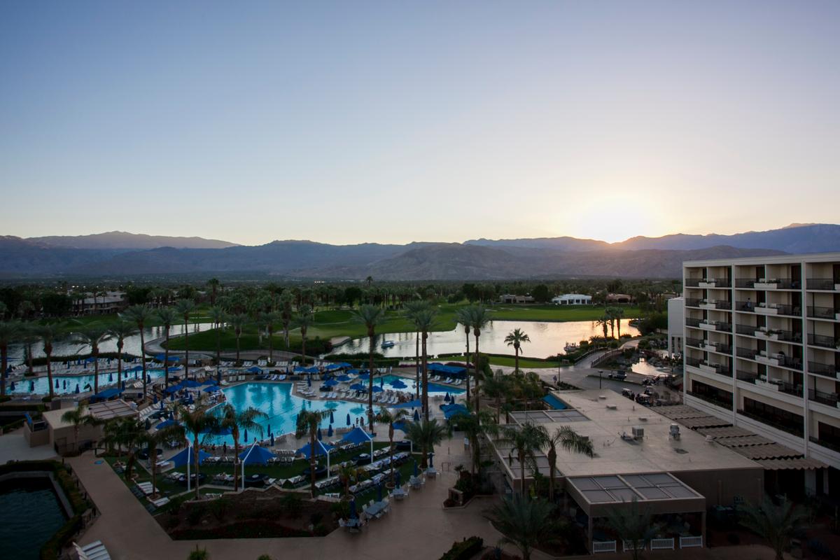 Jewelry Store Robbery Leads to Arrest of 6 Smash-and-Grab Theft Suspects