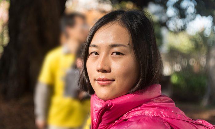 College Student Overcomes Fear of Persecution in China