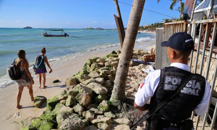 5 Killed in Shooting at Nightclub at Mexican Resort