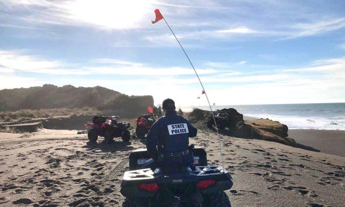Search Canceled for Father, Toddler Swept Into Ocean by Wave