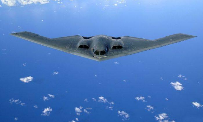 American B-2 Stealth Bombers Hit Suspected ISIS Fighters in Libya