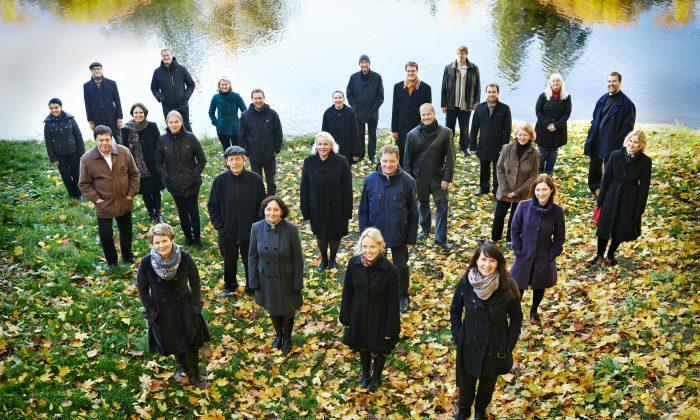 Estonian Philharmonic Chamber Choir Sings Arvo Part