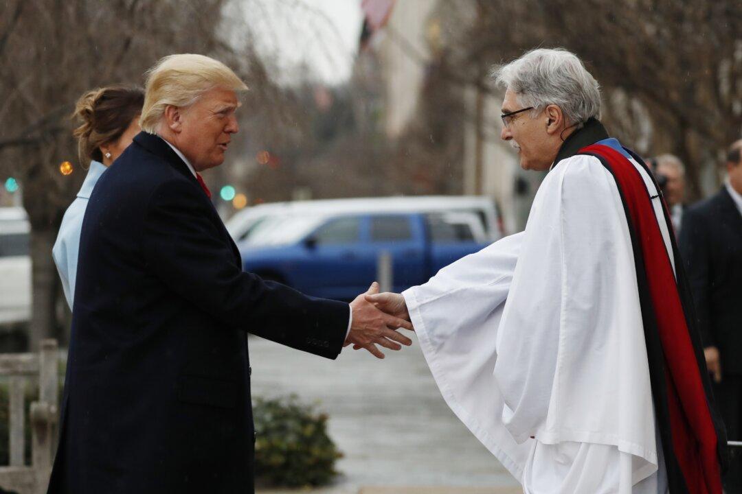 Trump Heading to Church, Then to See Obama