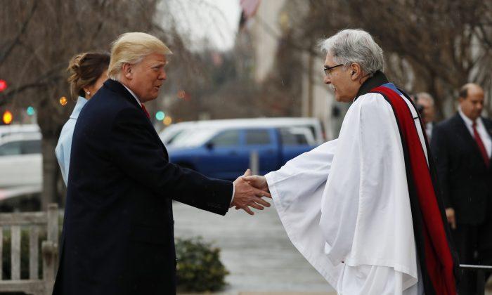 Trump Heading to Church, Then to See Obama